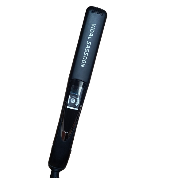 Vidal Sassoon digital hair straightener - Picture 6 of 6
